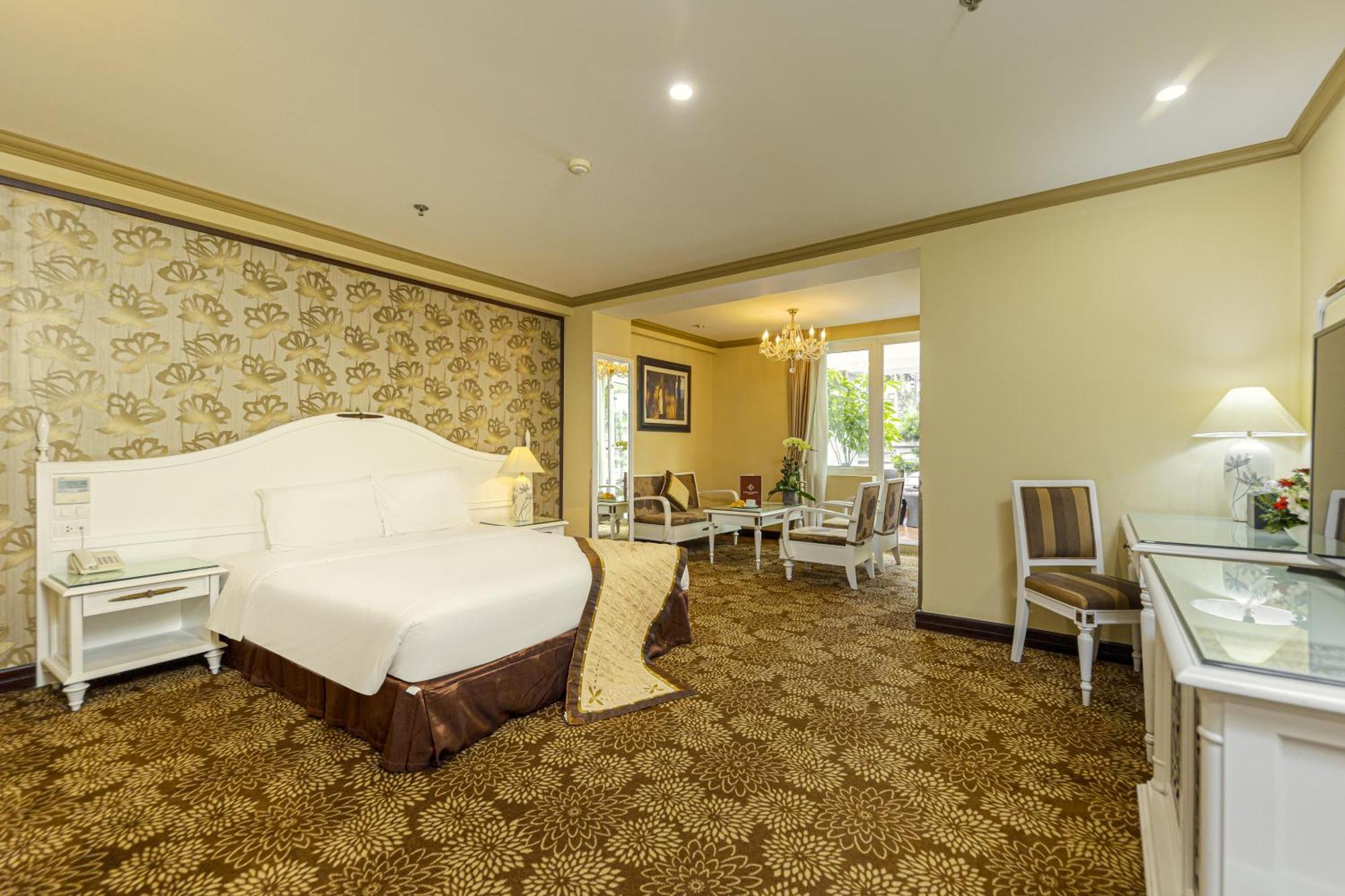 Chalcedony Grand Hotel Hanoi